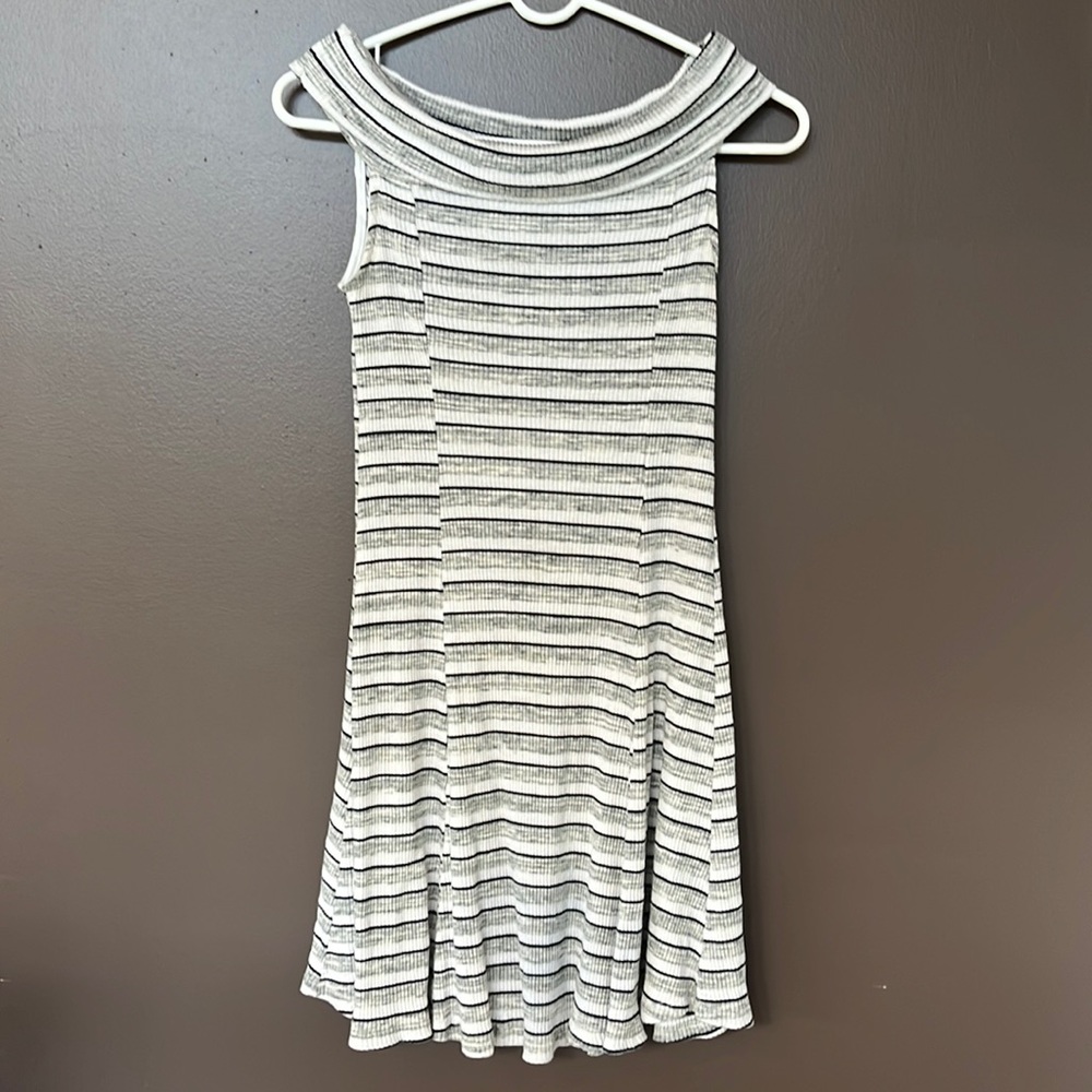 stripped, off the shoulder dress, medium, Lush